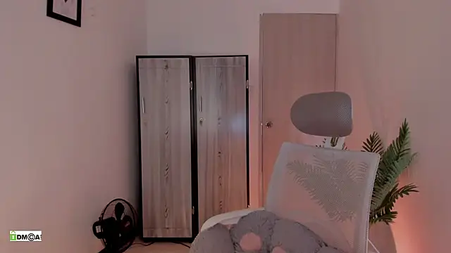 urcute_kitten Obrolan Langsung XXX