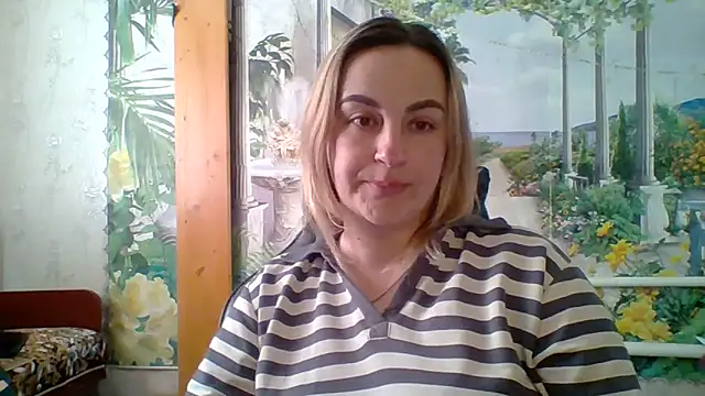 Rinayaii's Live XXX Chat