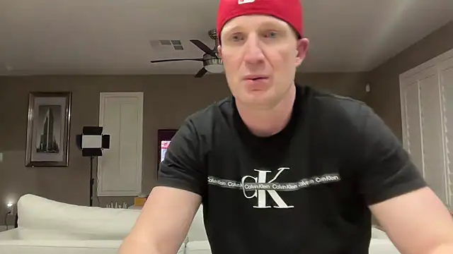 Naughty_Ken_Barbie-69 即時 XXX 聊天