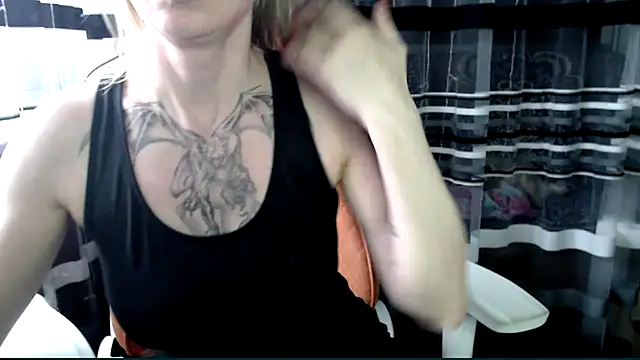 cold_lollipop's Live XXX Chat