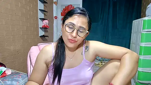 Chatroom XXX en direct de Ugly-Filipina