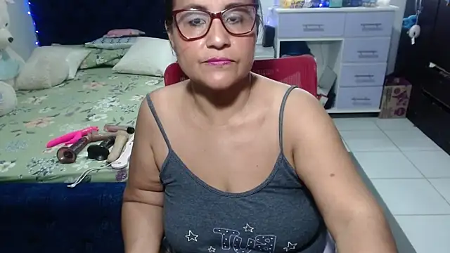 Sembang XXX Secara Langsung pervert_mommy_