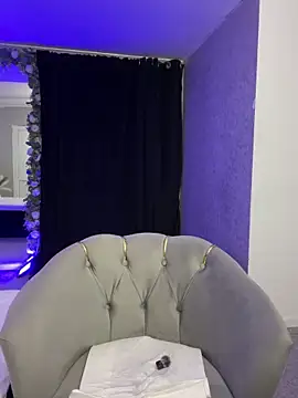 Živý XXX chat SelenaDaze