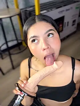 Chat +18 de Ambarina_ ao vivo