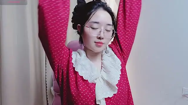 Miu-999's Live XXX Chat