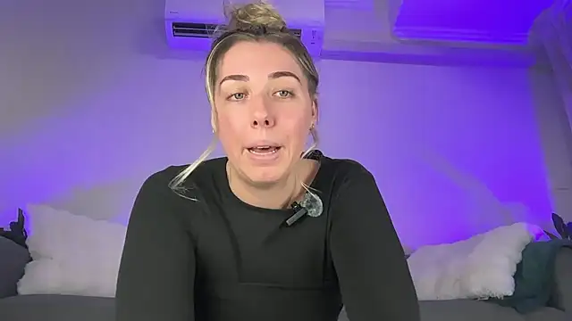 Aussielulu élő XXX-chatje