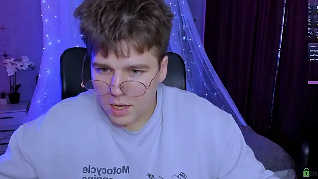 Show modela michael_strong1 na web-kameri