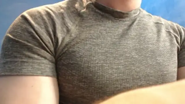 Show modela alex_blu na web-kameri