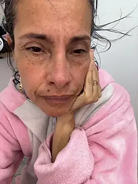 Goddess-Love- élő XXX-chatje