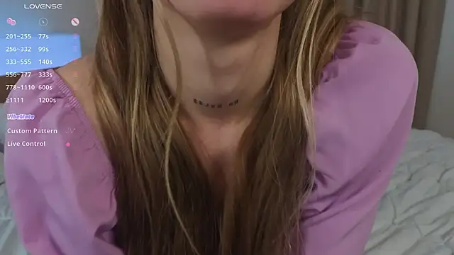 TiffinyMergist Chat XXX live