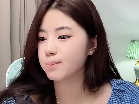 Nicole20266 Pertunjukan Webcam