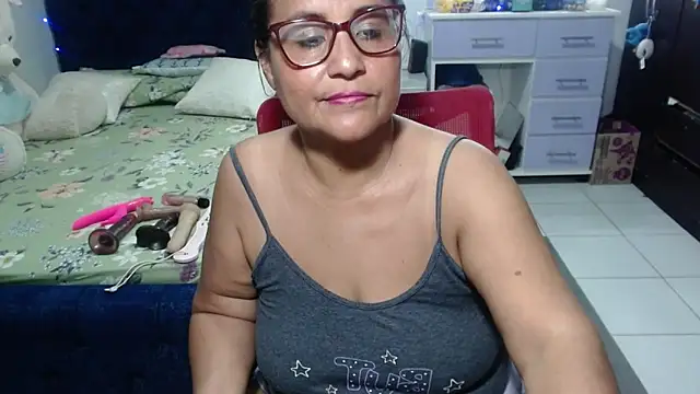 Chat XXX ao vivo de pervert_mommy_