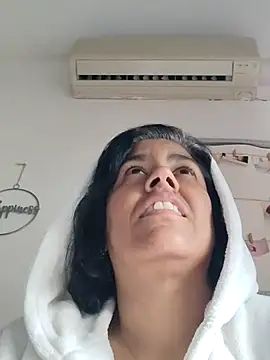 Chat XXX en directo de Molly_newman6