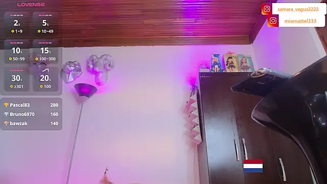 samara_veguz222 লাইভ XXX চ্যাট