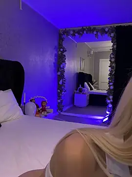 SelenaDaze's Live XXX Chat