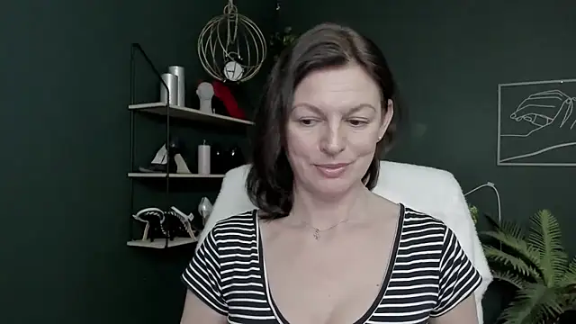 แชท XXX สดขอ ง VivianWILD