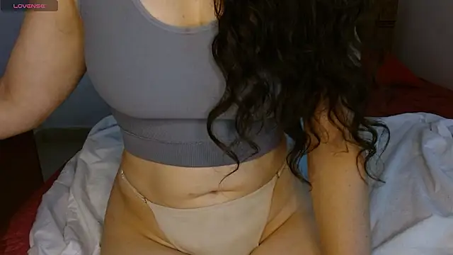 Momysexy Adlı Modelin Canlı XXX Sohbeti