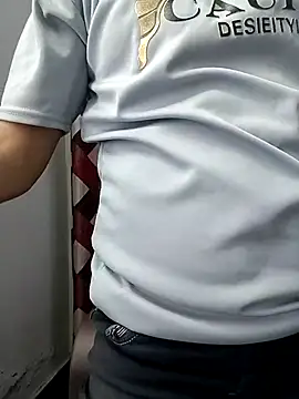 Ruhi_07のライブXXXチャット