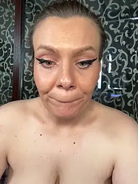 KrisKkiki Live XXX-Chat