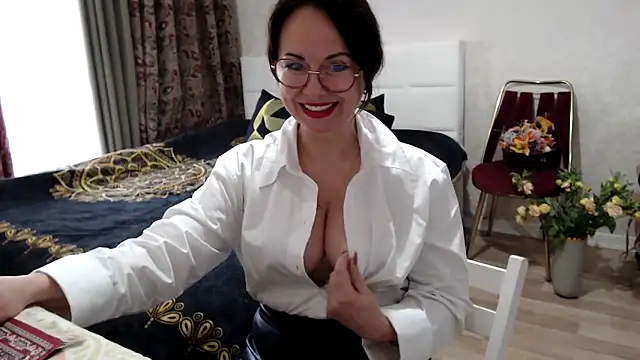 Онлайн чат XXX Arisa5000