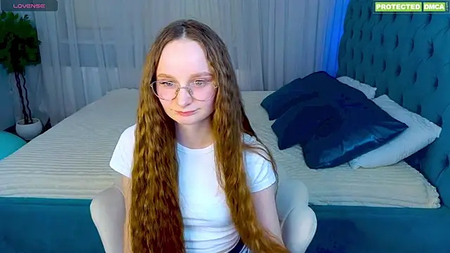 _EliDream Adlı Modelin Canlı XXX Sohbeti