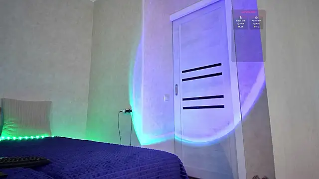 Roseaa লাইভ XXX চ্যাট