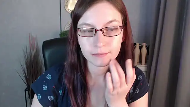 emmaxDelightのライブXXXチャット