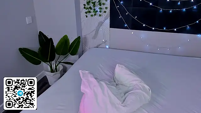 Anellyball élő XXX-chatje