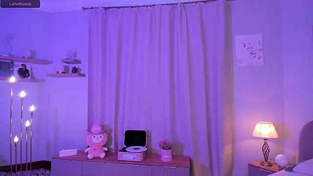 Lova_RaneのライブXXXチャット