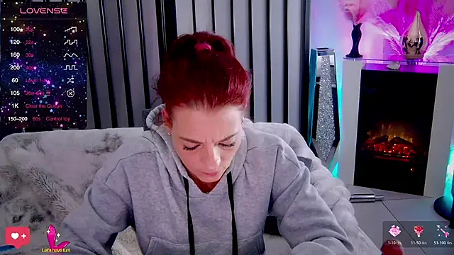 miss-adixia 网络视  讯表演