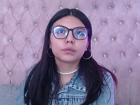 Chat +18 de Jessica_Carter_01 ao vivo