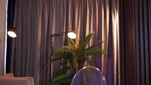 YanaSultana: απευθείας συνομιλία ΧΧΧ