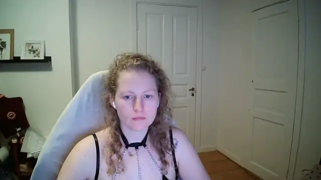 Girlnina-1995 – webcam-show