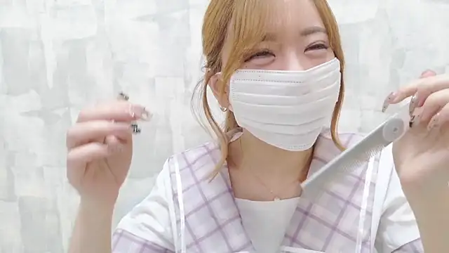 momo_love_'s Live XXX Chat