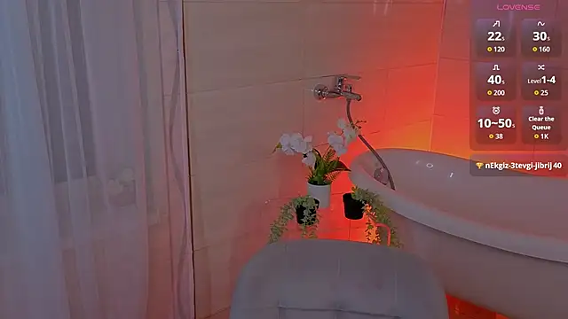 Živý XXX chat Adetta