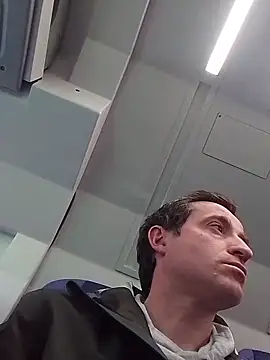 openlegsforyouのライブXXXチャット