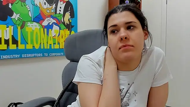 Онлайн чат XXX Joannia