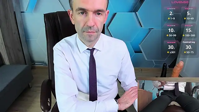 XXX chat uživo modela SteveTiger