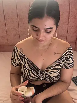 Chat XXX en directo de salomecute21