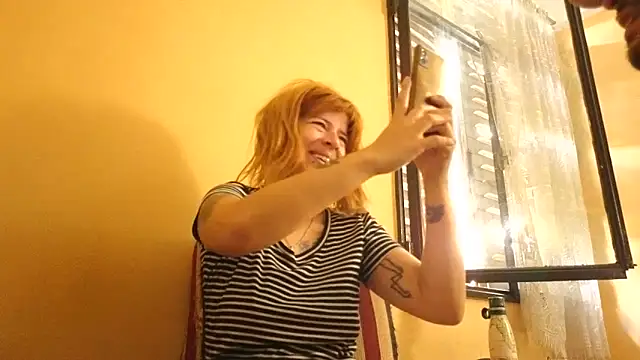 Czat XXX na żywo – Carlafoxxx