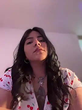 JulianaCastillo – Naživo XXX chat