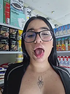 Chat +18 de Katia_sweetx ao vivo