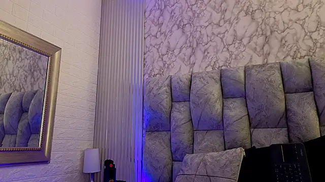 ScarlettNyx: онлайн-секс-чат