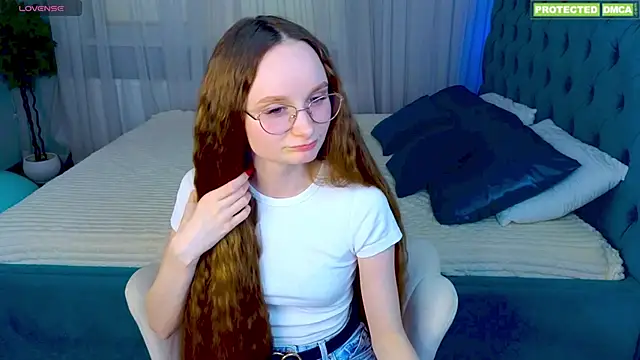 _EliDream Adlı Modelin Canlı XXX Sohbeti