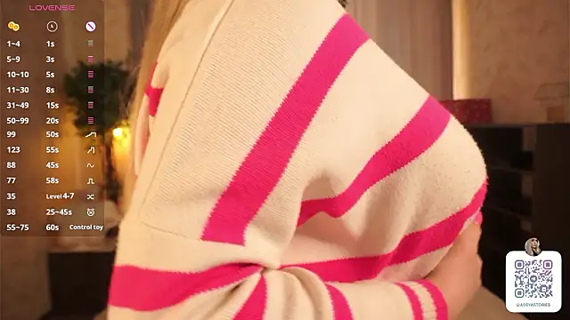 PhyliciaMicco's Live XXX Chat