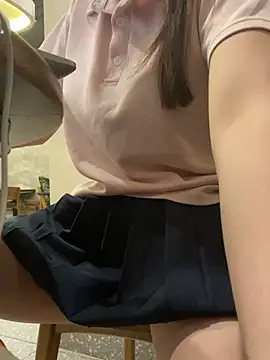 Aiko---- 即時 XXX 聊天