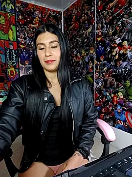 Chat XXX en directo de charlottte_wh