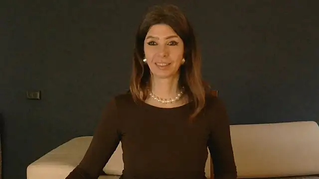 WhiteQueen888's Live XXX Chat