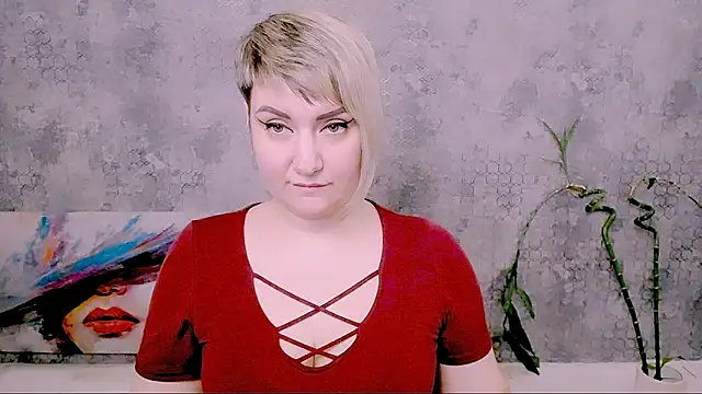 Djullia Live XXX-Chat