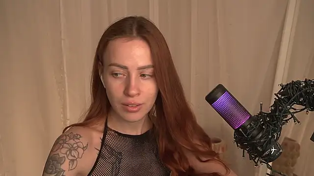 Poni_DII Live XXX-Chat